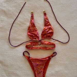 NWOT - Vix Gi bikini set in Magritte